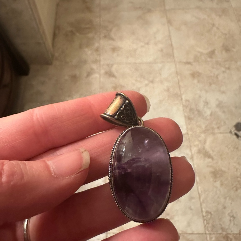 Sterling Silver Amethyst Oval Pendant